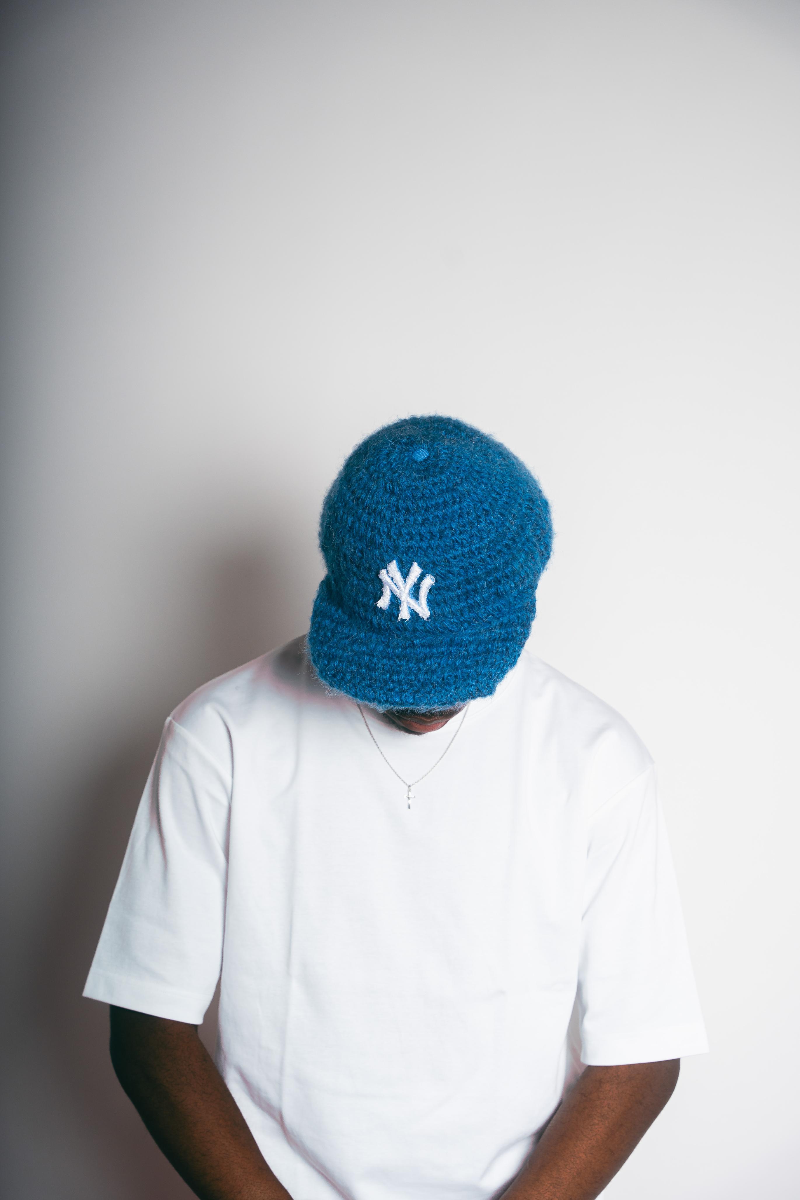 KNITTED CUSTOM CAP - BLUE